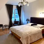 Dachgeschosswohnung Mit 2 Schlafzimmern Zentrum Nord Mit Aufzug