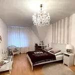 Dachgeschosswohnung Mit 2 Schlafzimmern Zentrum Nord Mit Aufzug